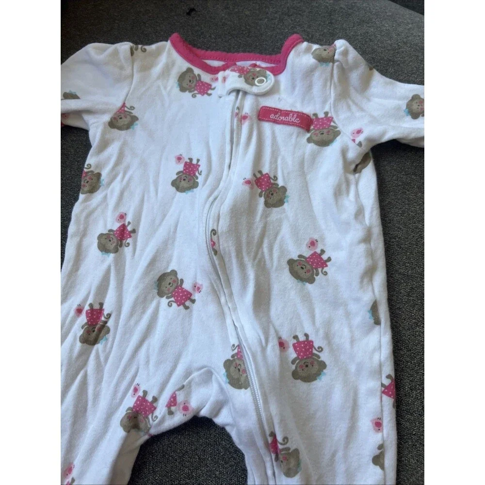 Child of Mine‎ by Carters Footed Sleeper Baby 0-3 Months White Monkey Pajamas